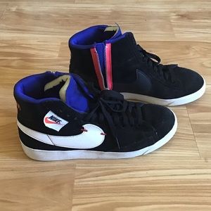 Nike Women’s Blazer Mid Rebel Sneakers